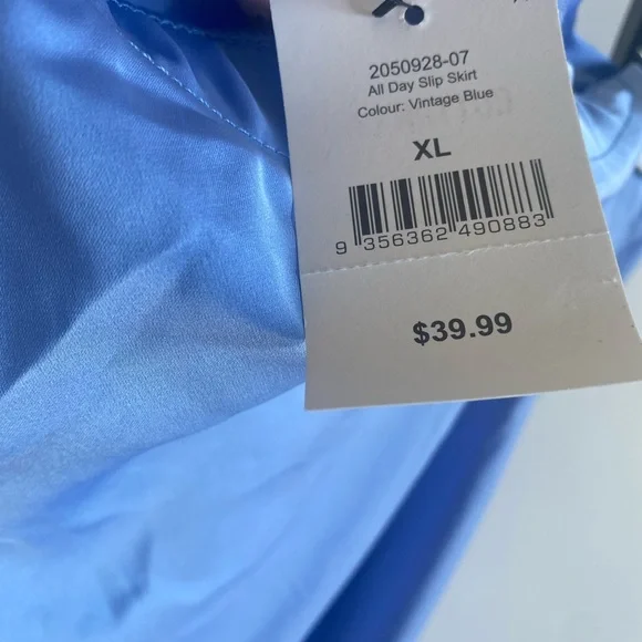 Host Pick Light blue Cotton On midi satin look skirt NWT summer style size XL - Picture 3 of 9